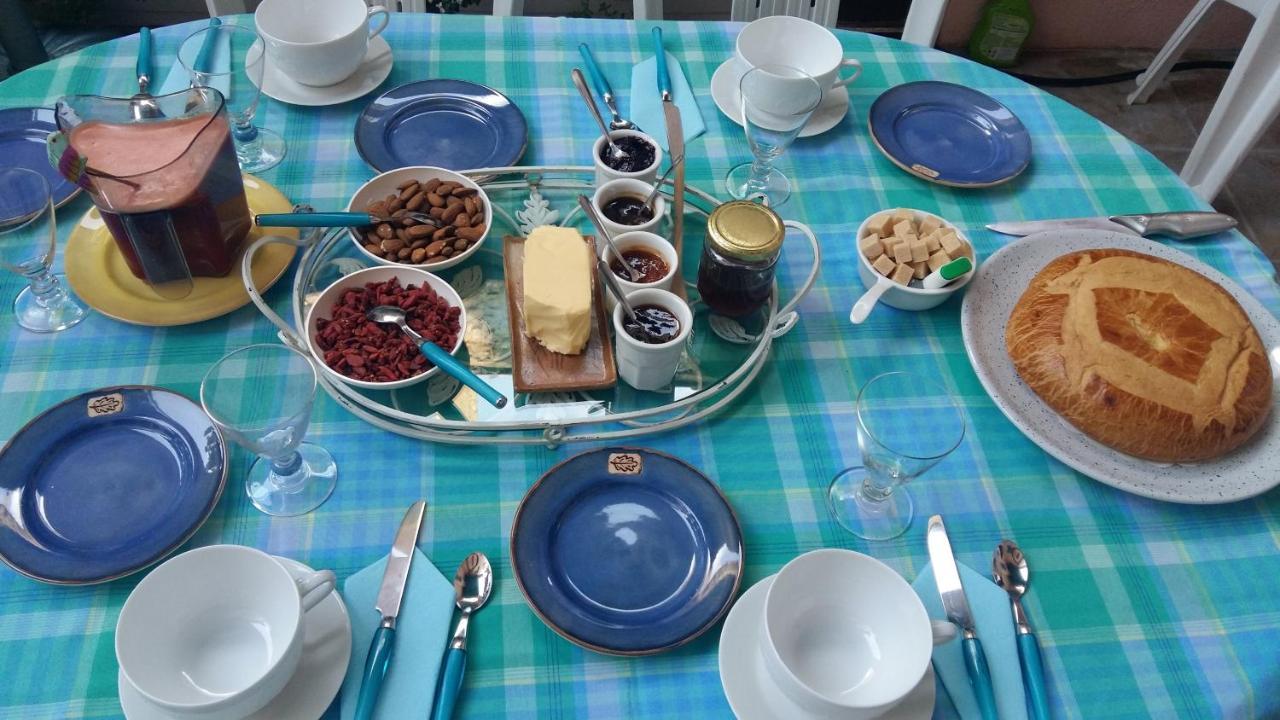 Les Hibiscus Bed & Breakfast Saint-Jean-le-Centenier Bagian luar foto